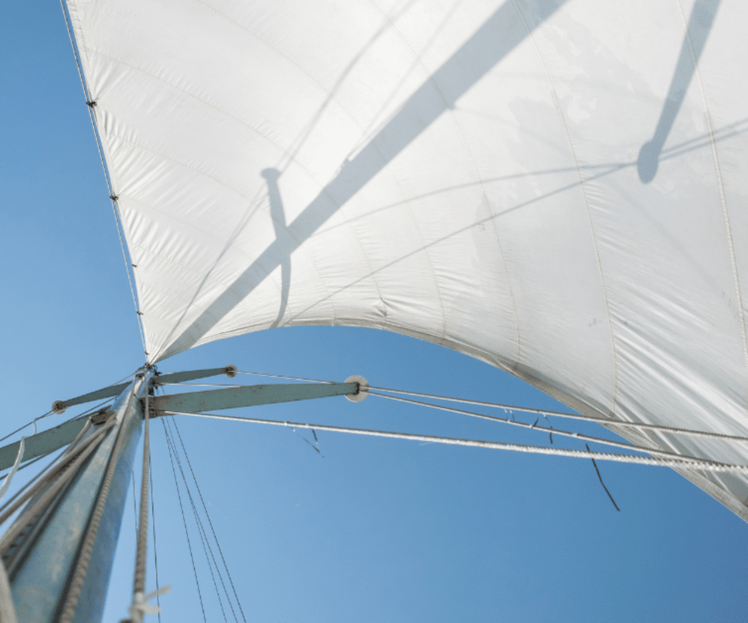 Ez itt egy kinyúlt vitorla